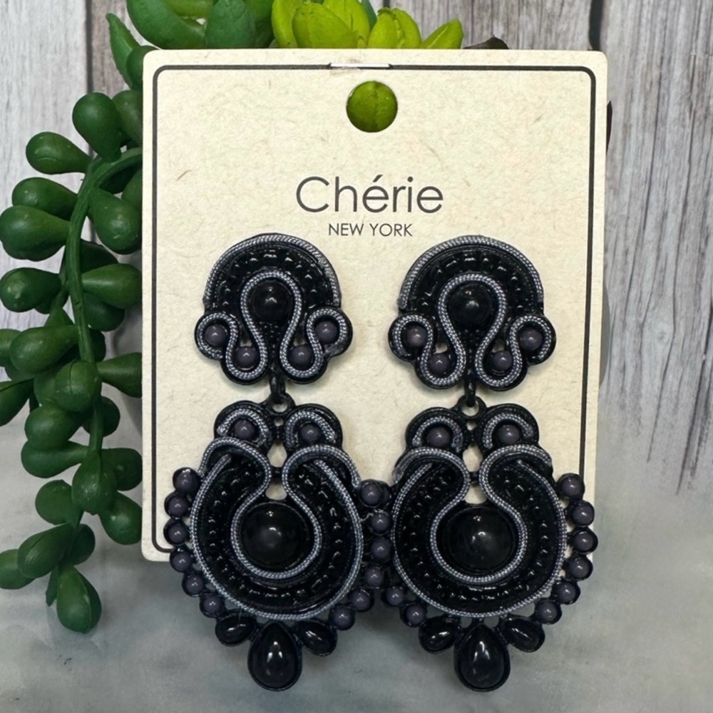 NWT‎ Statement Black NWT Cherie Fashion Nova Grunge Whimsygoth Earrings
